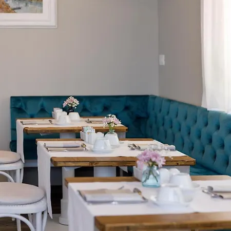 斯佩兰扎酒店 3*