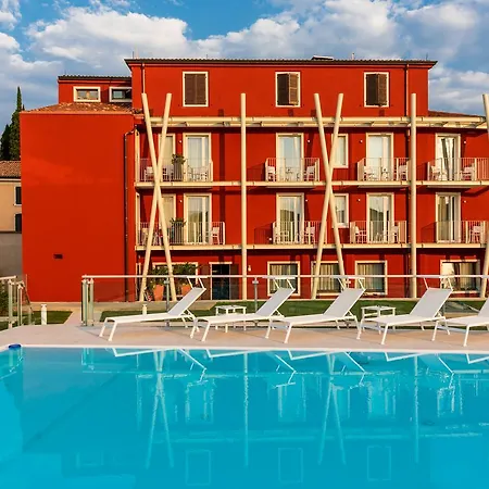 斯佩兰扎酒店 3* 巴多利诺