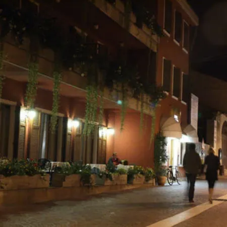 斯佩兰扎酒店 3* 巴多利诺