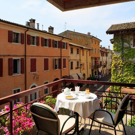 斯佩兰扎酒店 酒店